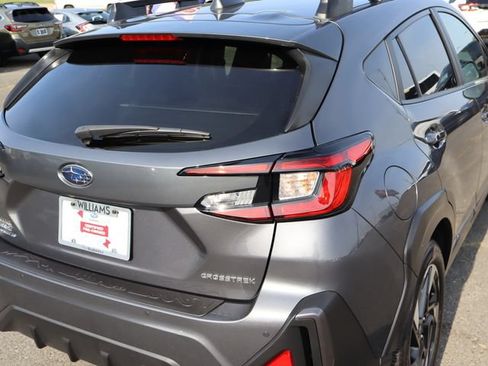 Certified 2025 Subaru Crosstrek 2.5i Limited w/ Popular Package #3A AWD/4WD image 12