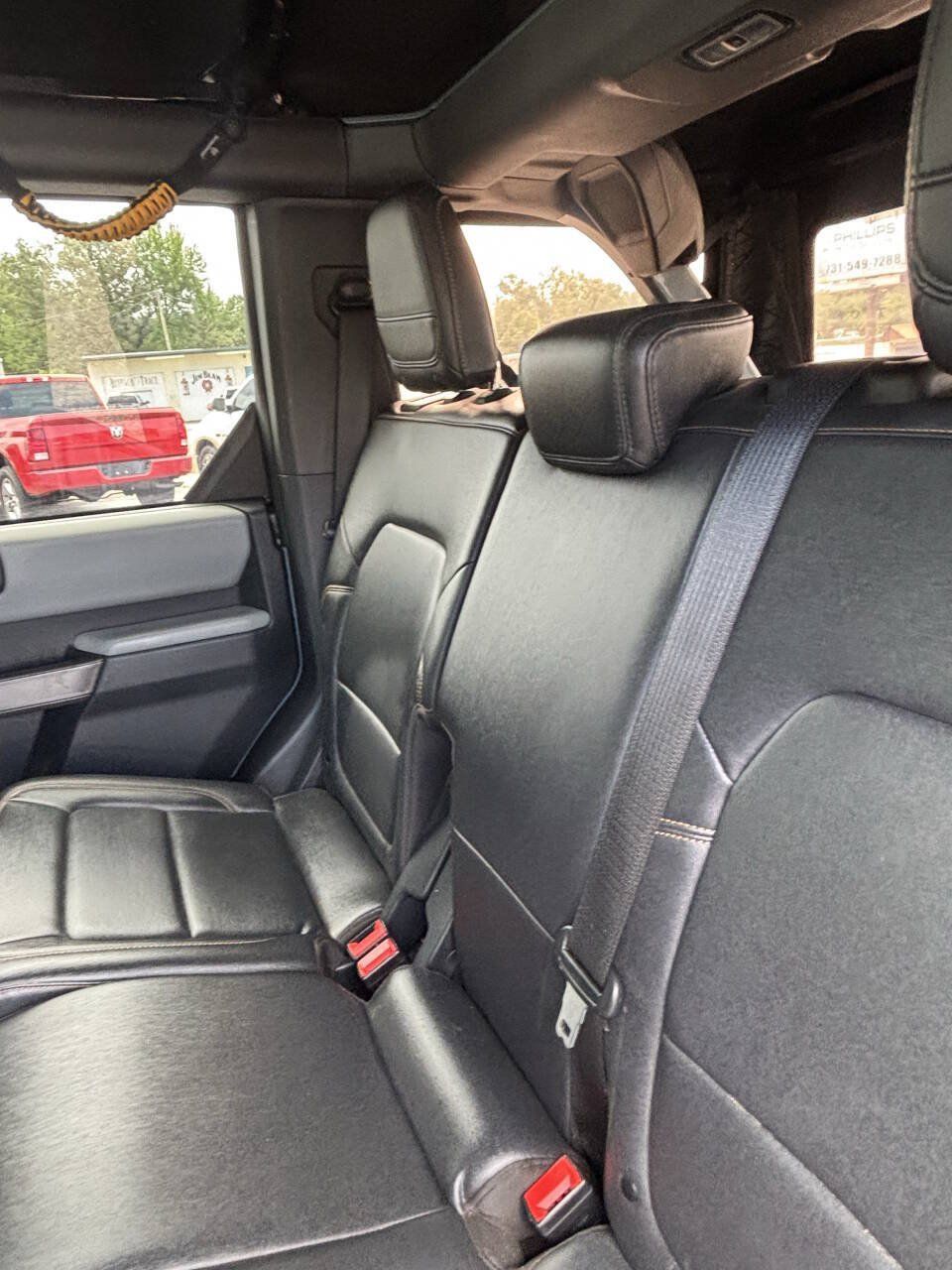 Used 2021 Ford Bronco Badlands w/ Sasquatch Package AWD/4WD image 9