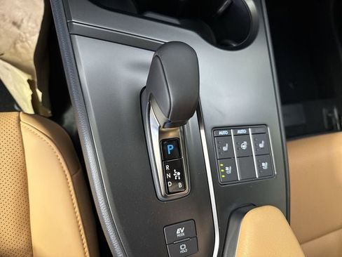 New 2026 Lexus UX 300h AWD image 16