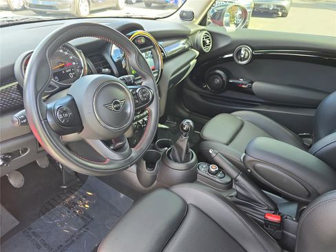 Used 2021 MINI Cooper S w/ Premium Package image 14