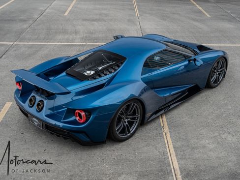 Used 2020 Ford GT image 11