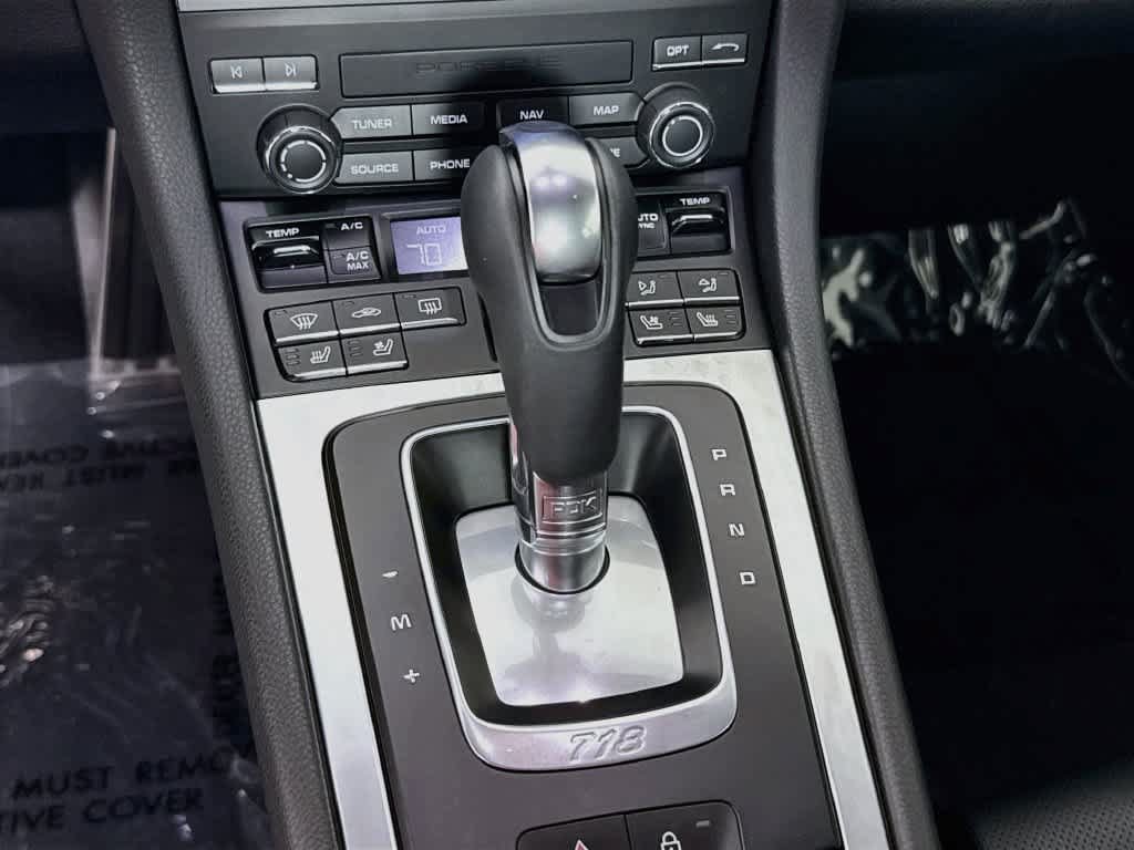 Certified 2024 Porsche 718 Cayman S RWD image 17