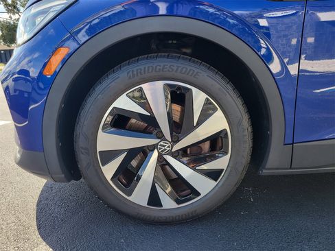 Used 2022 Volkswagen ID.4 Pro S image 10