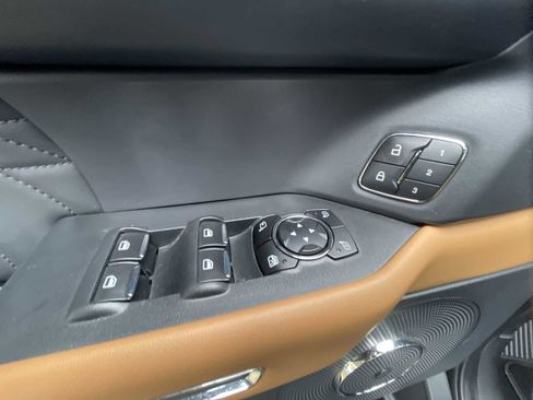 Used 2023 Ford Expedition Max Platinum image 24