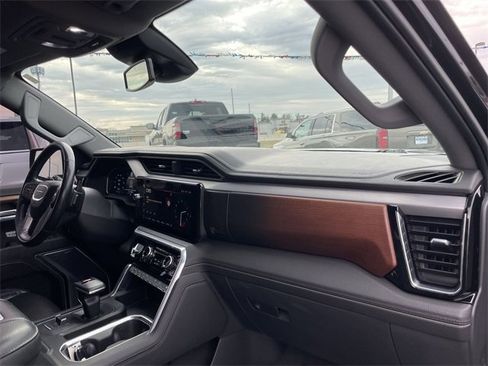 Used 2022 GMC Sierra 1500 Denali image 17