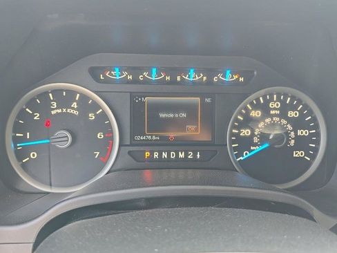 Used 2017 Ford F150 XLT w/ Equipment Group 301A Mid AWD/4WD image 15