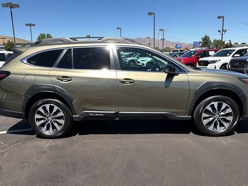 Used 2024 Subaru Outback Limited AWD/4WD image 2