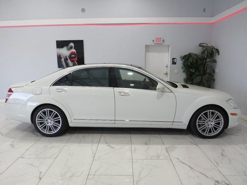 Used 2008 Mercedes-Benz S 550 image 2