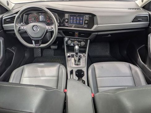 Used 2021 Volkswagen Jetta SE FWD image 23