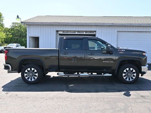 Used 2023 Chevrolet Silverado 2500 LT w/ All Star Edition AWD/4WD image 6