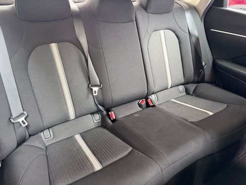 Used 2023 Hyundai Sonata SE w/ Cargo Package FWD image 17