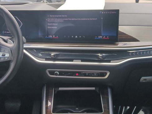 Used 2025 BMW X5 xDrive50e image 20