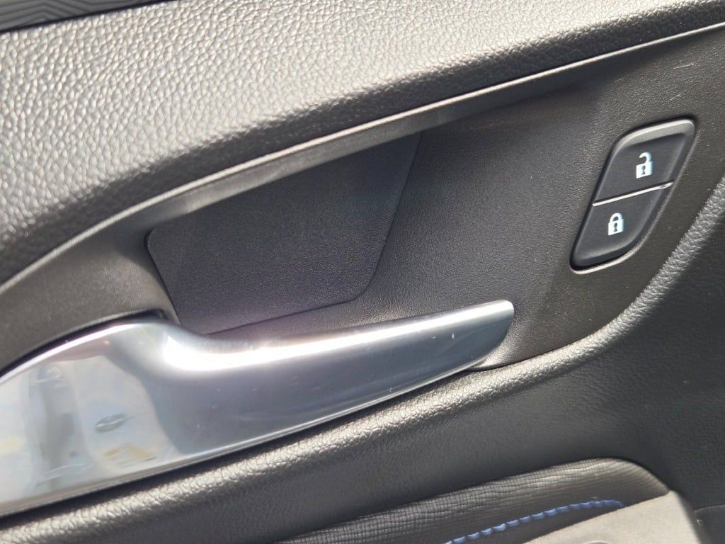 Used 2025 Buick Envista Sport Touring w/ Convenience I Package FWD image 25