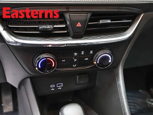 Used 2025 Buick Encore GX Preferred image 19