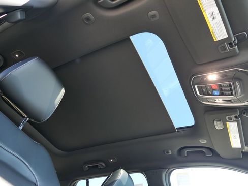 New 2025 Jeep Grand Cherokee Limited image 23