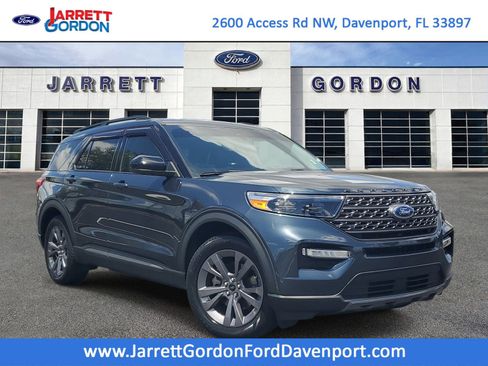 Certified 2022 Ford Explorer XLT w/ Equipment Group 202A RWD image 1
