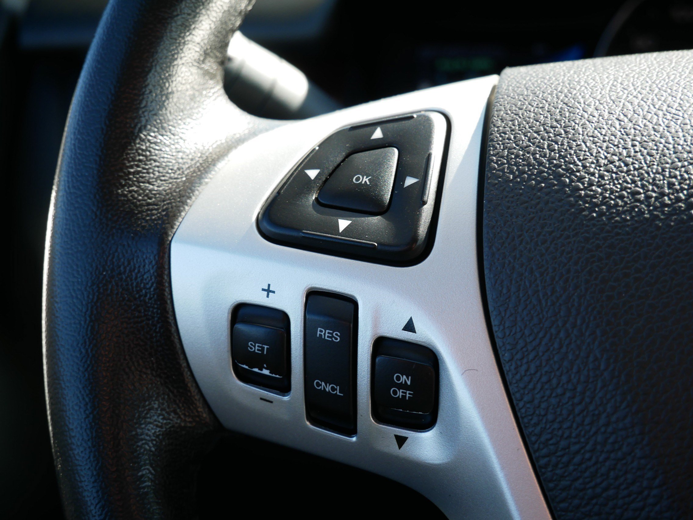 Used 2013 Ford Edge Limited w/ Canadian Touring Pkg AWD/4WD image 31