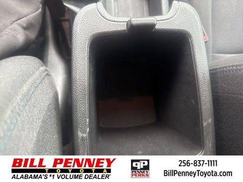 Used 2017 Chevrolet Cruze LT w/ Convenience Package image 27