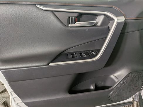 Used 2024 Toyota RAV4 Adventure image 15