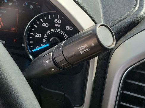 Used 2020 Ford F150 Lariat image 16