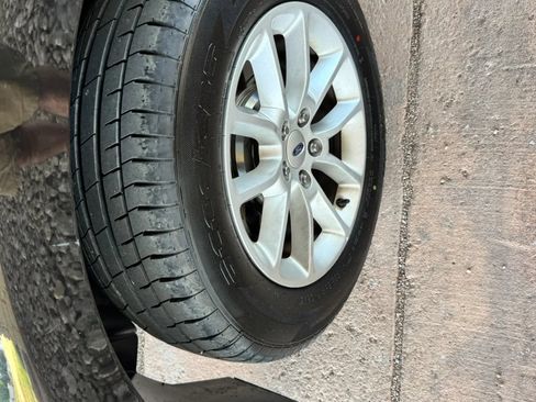 Used 2013 Ford Edge SE FWD image 26
