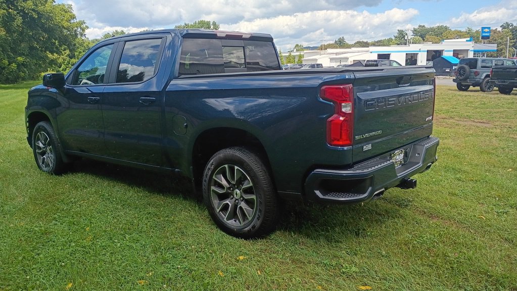 Used 2021 Chevrolet Silverado 1500 RST w/ Convenience Package II AWD/4WD image 5