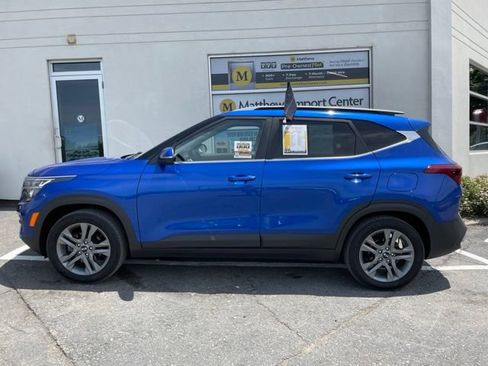 Used 2021 Kia Seltos S FWD image 2