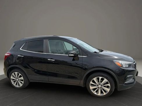 Used 2019 Buick Encore Preferred AWD/4WD image 18