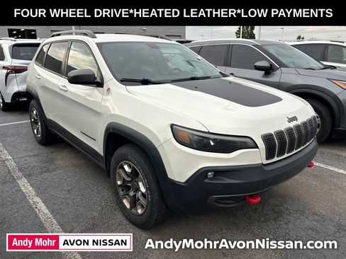 Used 2019 Jeep Cherokee Trailhawk w/ Cold Weather Group AWD/4WD image 1