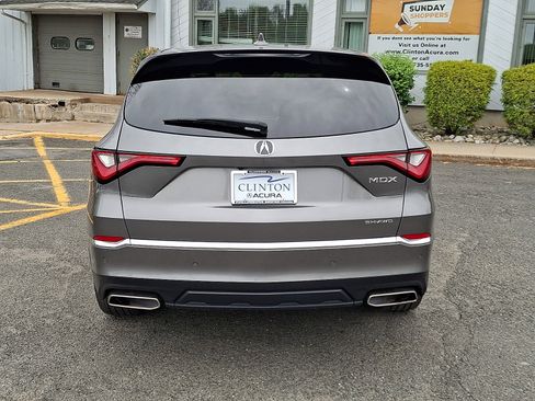 Certified 2024 Acura MDX SH-AWD w/ Technology Package image 5