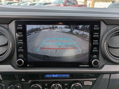 Certified 2023 Toyota Tacoma TRD Off-Road w/ Black Out Package (TMS) image 15