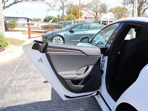 Used 2023 Tesla Model S Standard Range AWD/4WD image 26