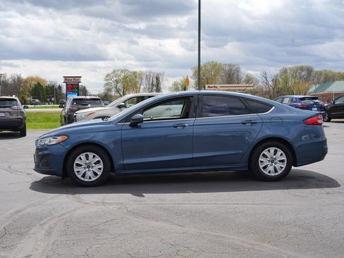 Used 2019 Ford Fusion S FWD image 6