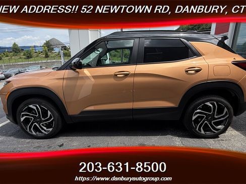 Used 2024 Chevrolet TrailBlazer RS w/ Convenience Package AWD/4WD image 2