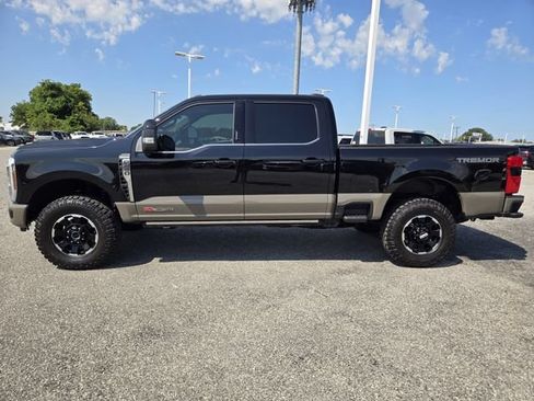 Used 2026 Ford F250 King Ranch w/ Tremor Off-Road Package AWD/4WD image 4