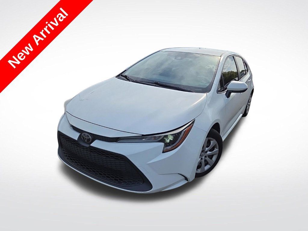 Used 2021 Toyota Corolla LE FWD image 1