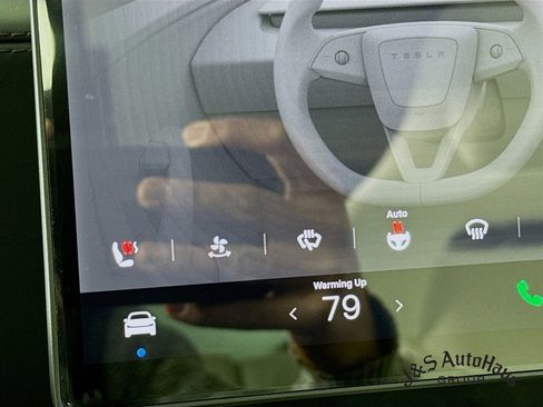 Used 2026 Tesla Model Y Performance image 25