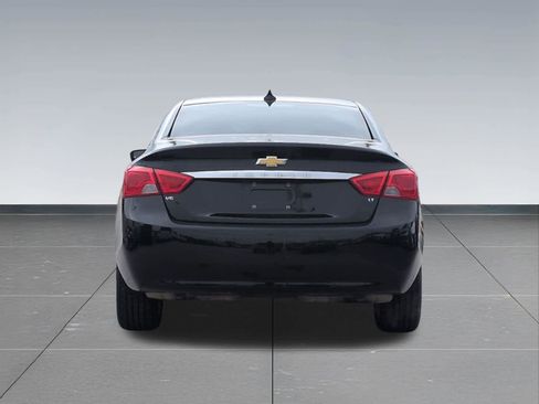 Used 2016 Chevrolet Impala LT w/ Convenience Package image 5