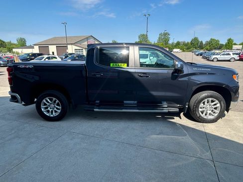 Used 2024 Chevrolet Silverado 1500 LT w/ Convenience Package II AWD/4WD image 4