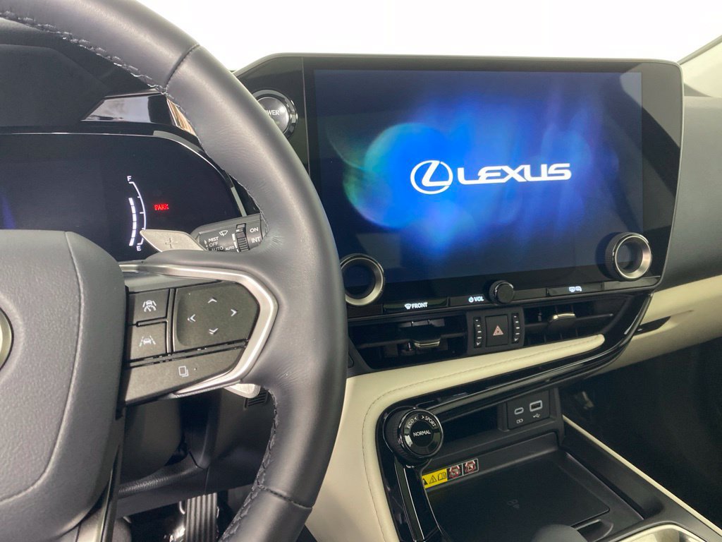 Certified 2026 Lexus NX 350 AWD w/ Accessory Package (2T) image 16