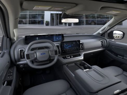 New 2026 Ford Expedition Max Active image 9