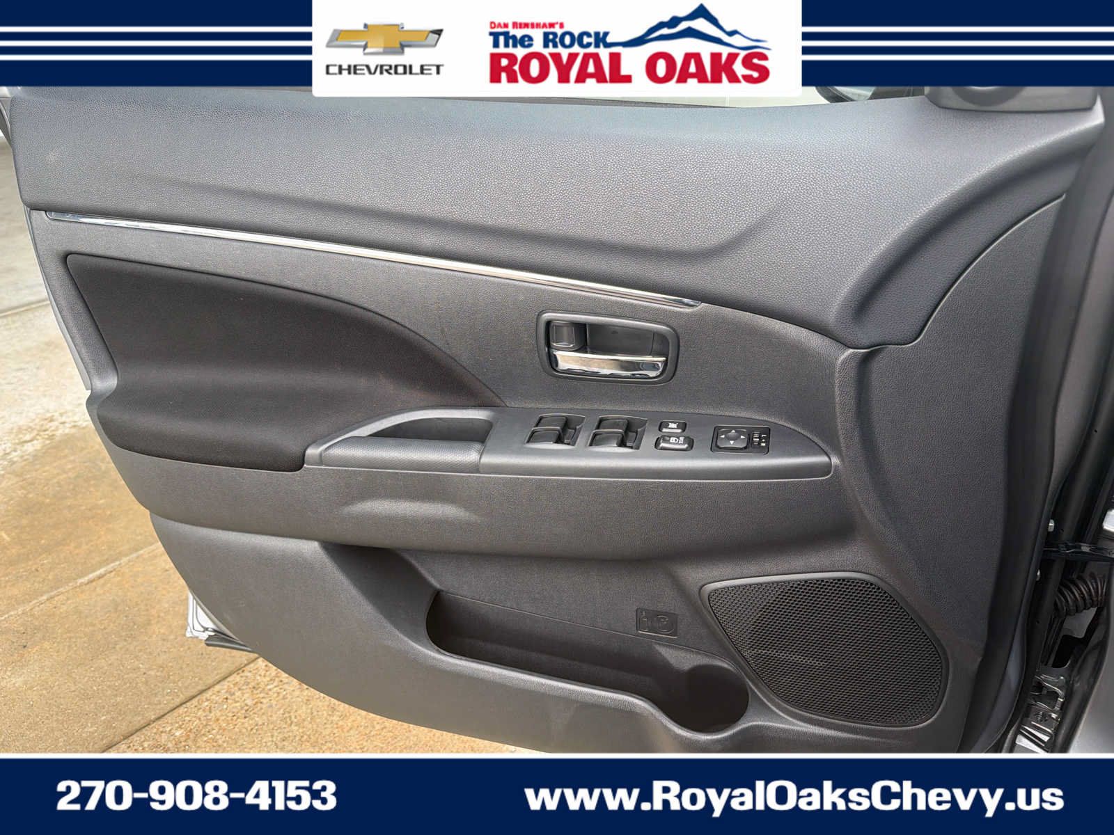 Used 2025 Mitsubishi Outlander Sport AWD image 23