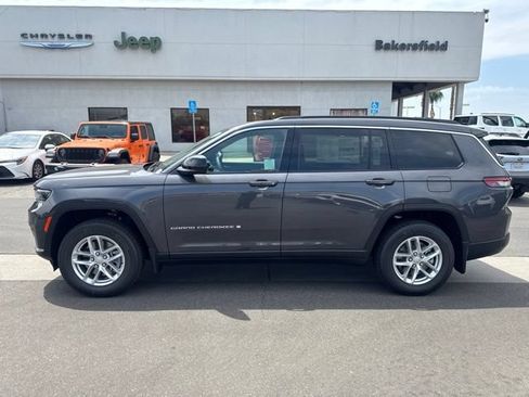 New 2026 Jeep Grand Cherokee L 4WD image 2