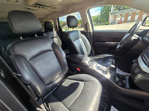 Used 2014 Dodge Journey SXT w/ Flexible Seating Group FWD image 27