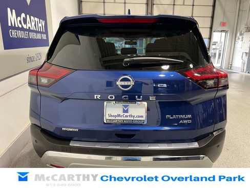 Used 2023 Nissan Rogue Platinum w/ Platinum Premium Package AWD/4WD image 6
