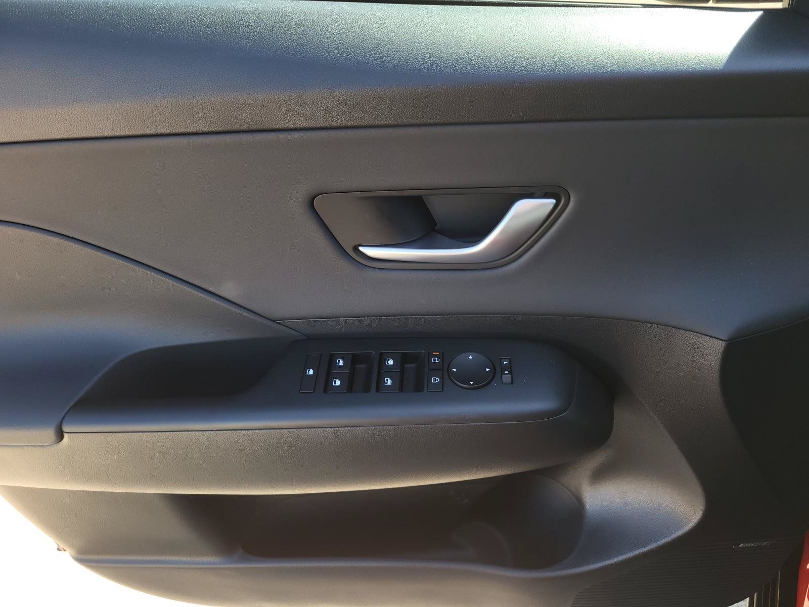 Certified 2026 Hyundai Kona Limited FWD image 17