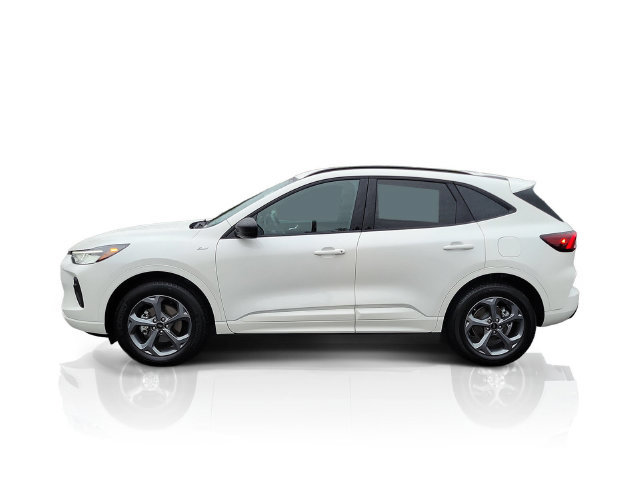Certified 2024 Ford Escape ST-Line w/ Tech Pack #1 AWD/4WD image 4