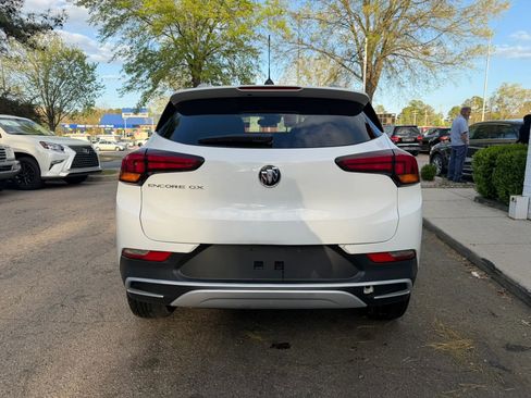 Used 2023 Buick Encore GX Select w/ Safety Package II FWD image 6