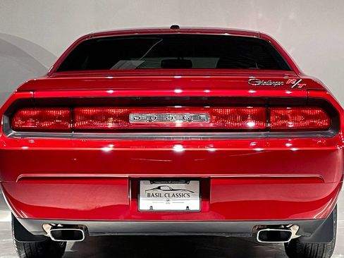 Used 2010 Dodge Challenger R/T RWD image 40