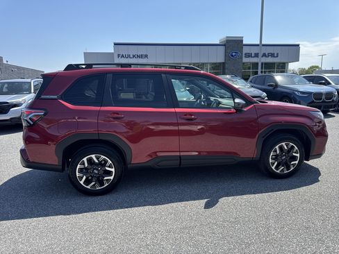 Used 2025 Subaru Forester Premium w/ Convenience Package #1 AWD/4WD image 28